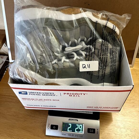 Air Jordan 11 Retro 2010 Cool Grey Size US10/Uk9/EUR44/CM28‎ 378037-001 - Picture 8 of 8